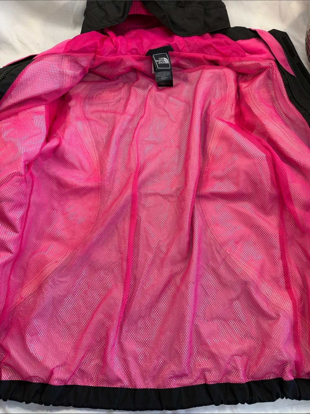 The North Face Black & Hot Pink Hooded Kids Raincoat - Picture 5 of 10